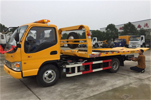 根河哪里有拖车服务