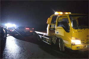 根河24小时车辆搭电联系电话